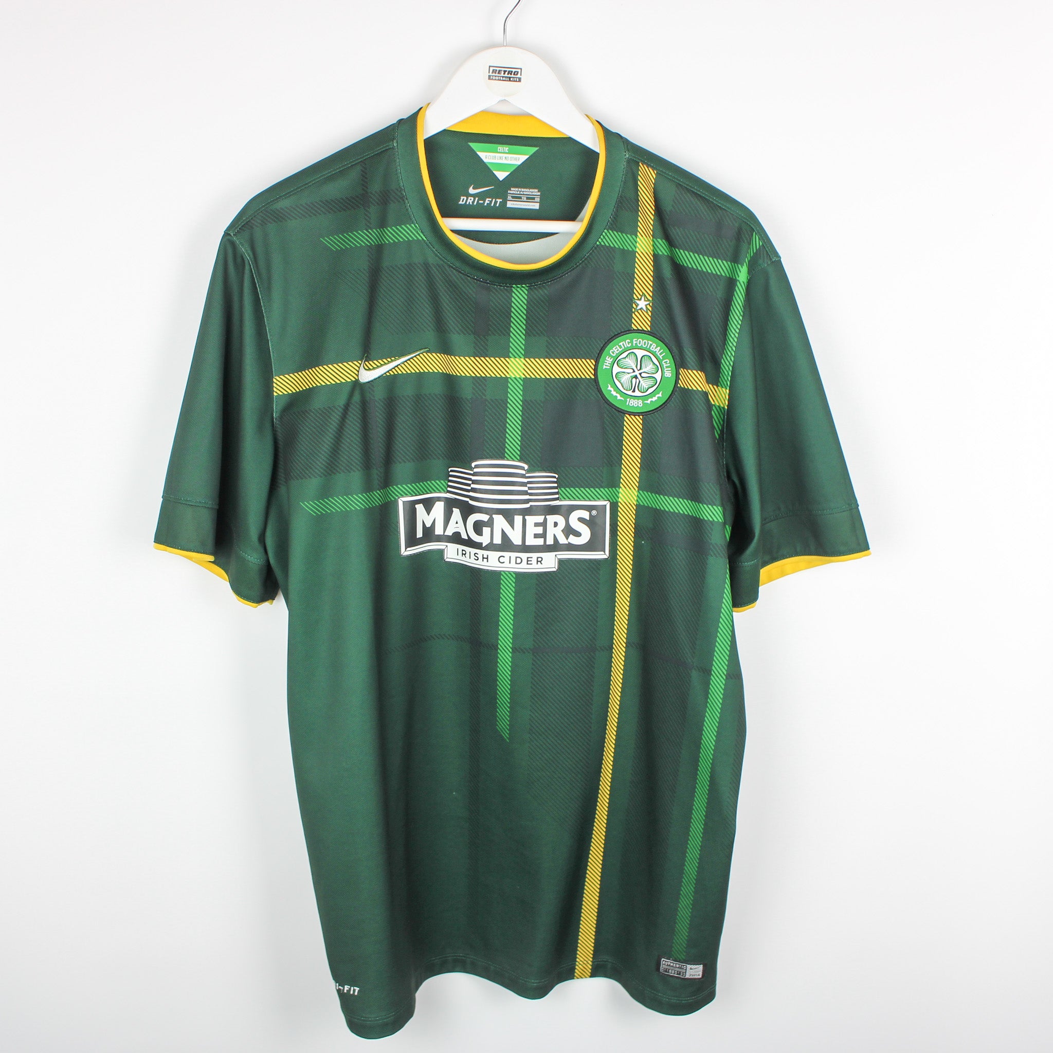 Celtic unveil new Nike away kit for 2014/15